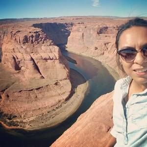 Meet your Posher, Venisa